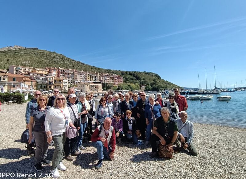 Foto di gruppo in viaggio